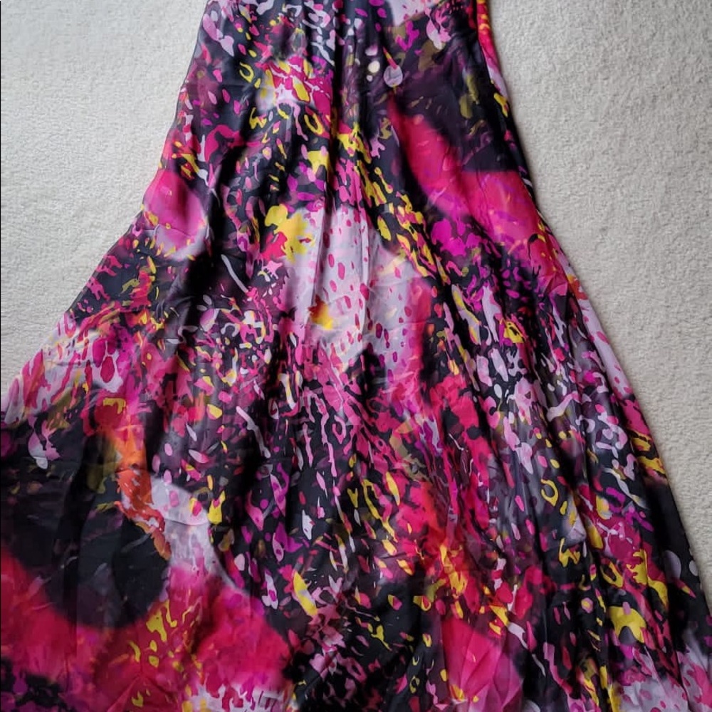 Prom dress - Picture 2 of 5